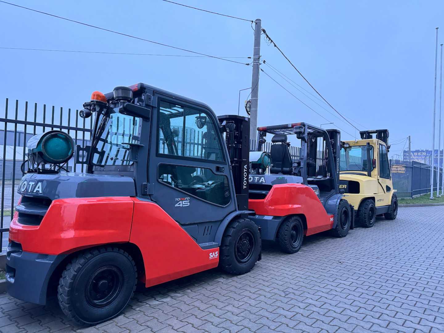 Used Forklift Combilift C4500 // 4500 KG //Triplex 9300 //Very good conditionmm Keturių krypčių krautuvas (Image 19) Used Forklift Combilift C4500 // 4500 KG //Triplex 9300 //Very good conditionmm Keturių krypčių krautuvas (Image 19)