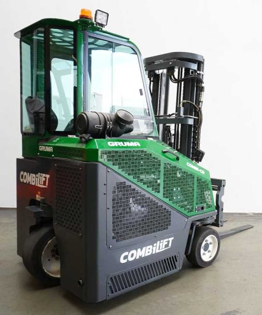 Used Forklift Combilift CB2500LPG Keturių krypčių krautuvas (Image 2)