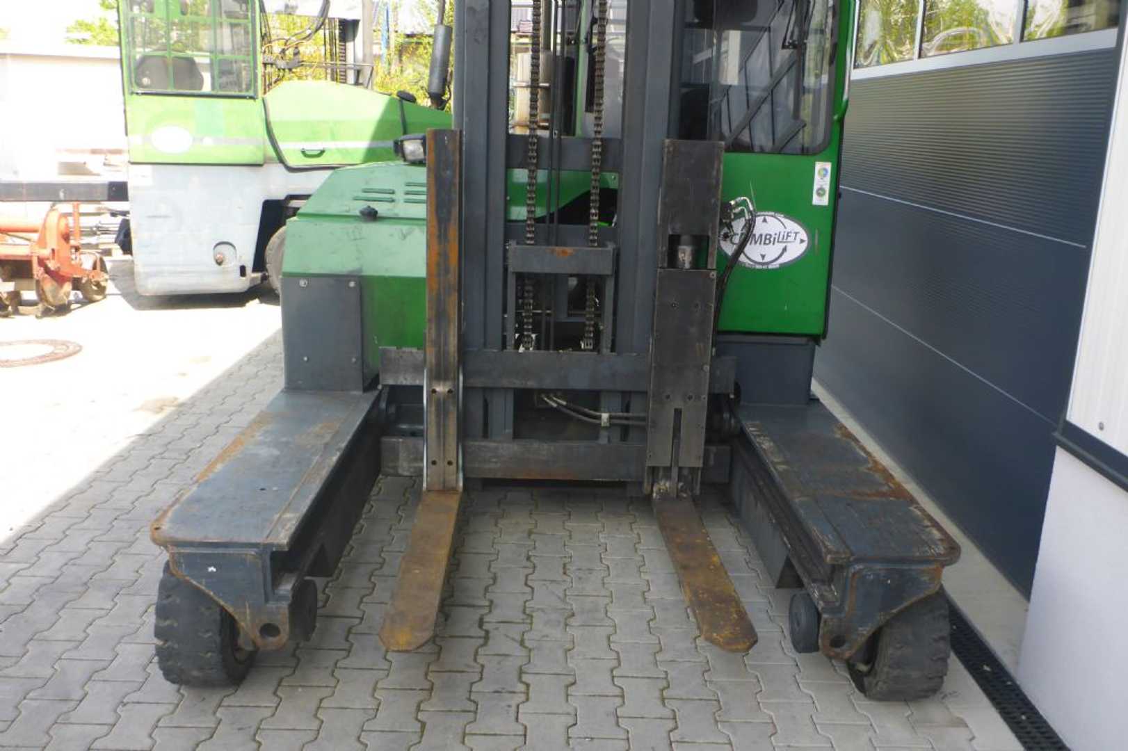 Used Forklift Combilift C4000 Keturių krypčių krautuvas (Image 4)