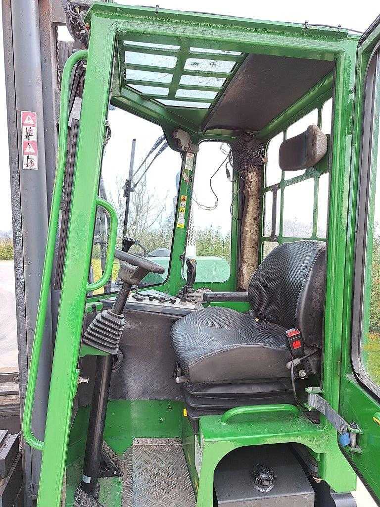 Used Forklift Combilift C8000 Keturių krypčių krautuvas (Image 10)