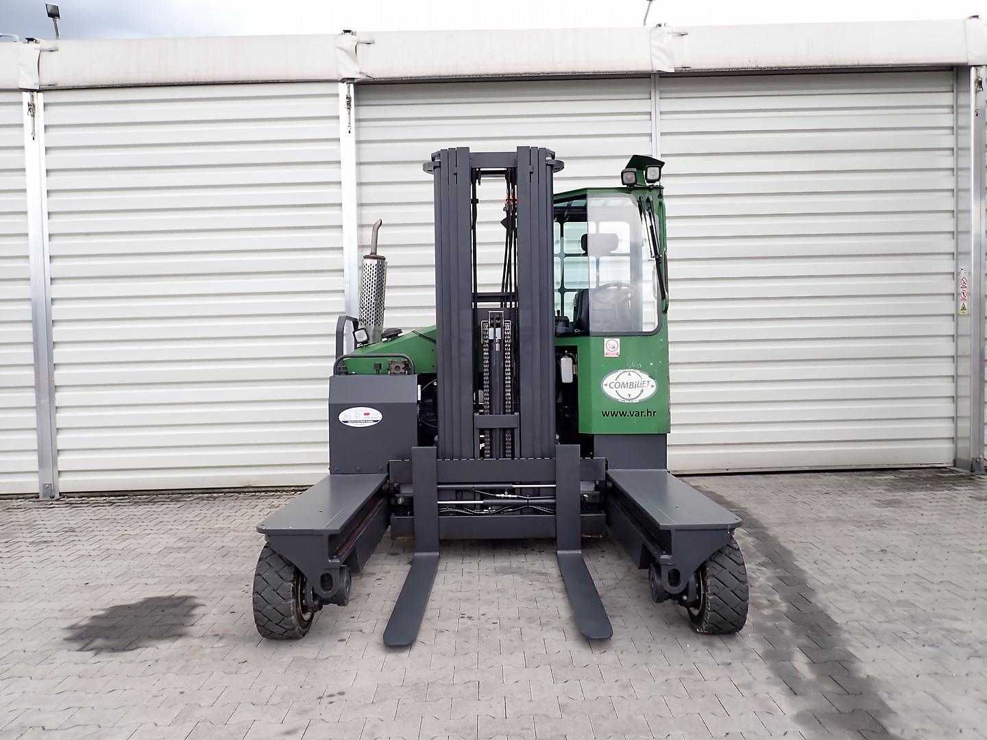 Used Forklift Combilift C4500 Keturių krypčių krautuvas (Image 6) Used Forklift Combilift C4500 Keturių krypčių krautuvas (Image 6)