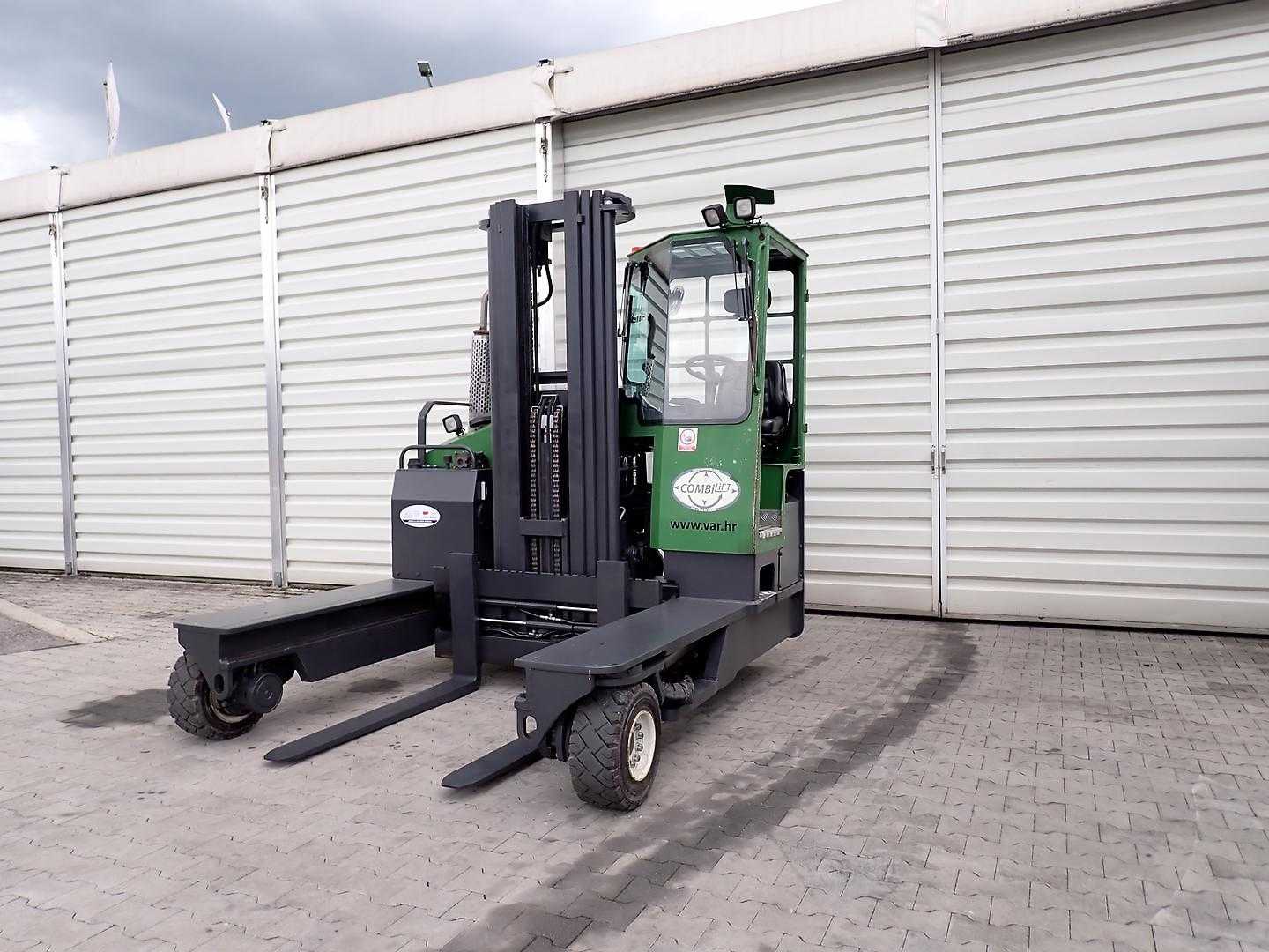 Used Forklift Combilift C4500 Keturių krypčių krautuvas (Image 7) Used Forklift Combilift C4500 Keturių krypčių krautuvas (Image 7)
