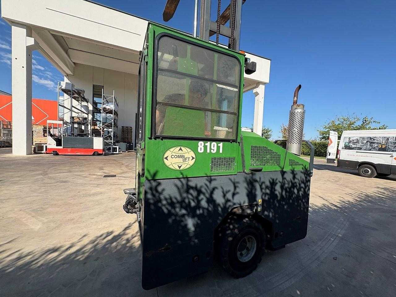 Used Forklift Combilift C4000 Keturių krypčių krautuvas (Image 5)