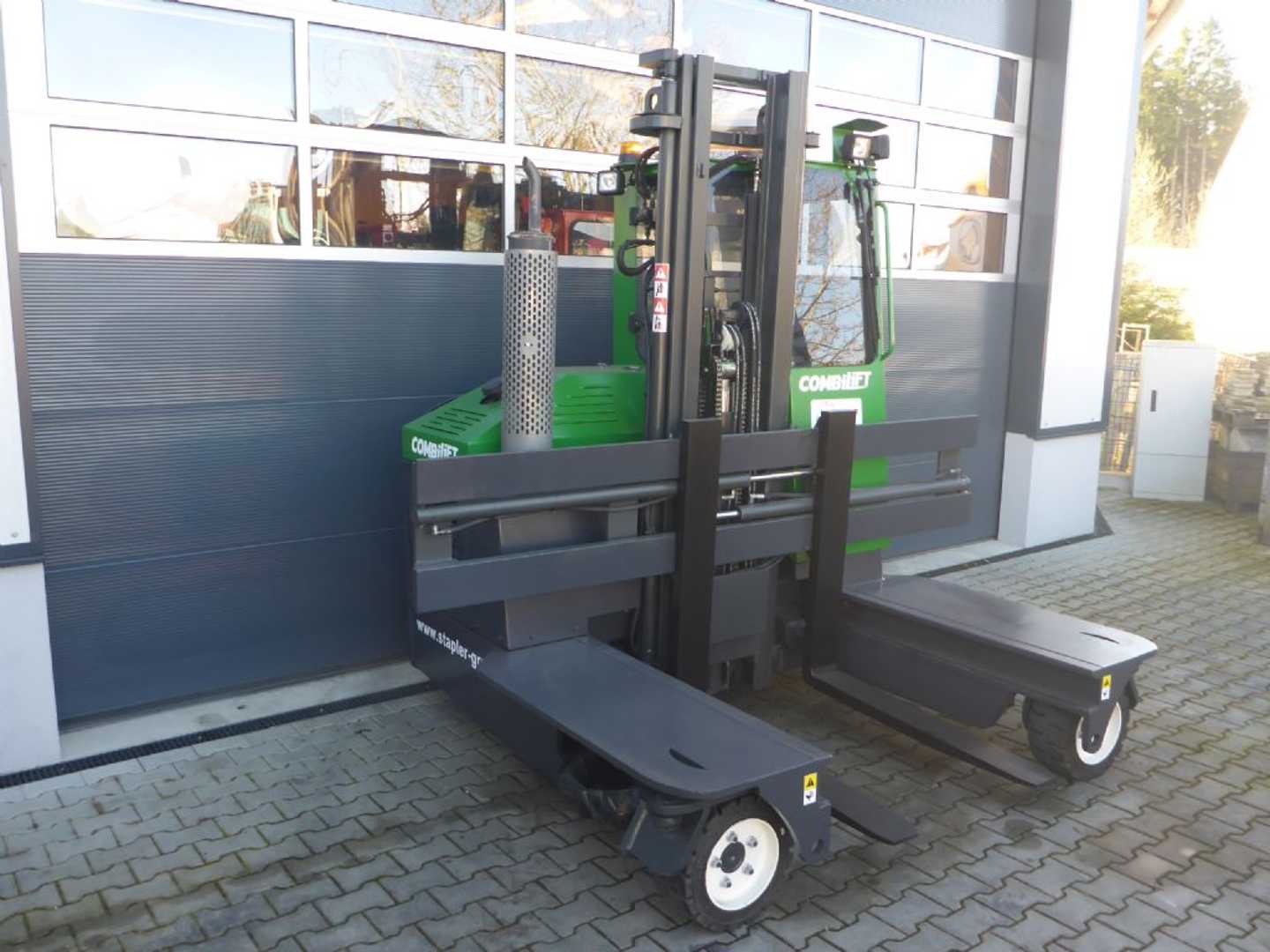 Used Forklift Combilift C3000 Keturių krypčių krautuvas (Image 2)