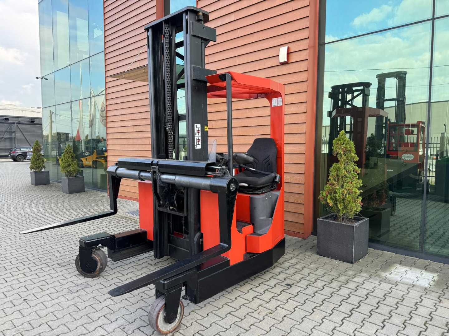 Used Forklift BT BT FRE270 / Like new / Baterry 80 % / Only 3500 hours Keturių krypčių krautuvas (Image 7) Used Forklift BT BT FRE270 / Like new / Baterry 80 % / Only 3500 hours Keturių krypčių krautuvas (Image 7)