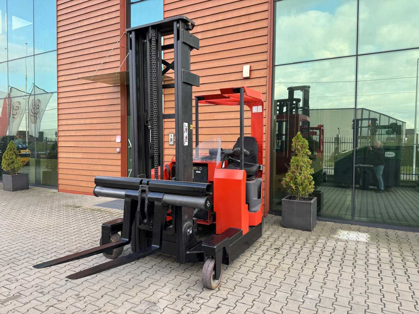Used Forklift BT BT FRE270 / Like new / Baterry 80 % / Only 3500 hours Keturių krypčių krautuvas (Image 9) Used Forklift BT BT FRE270 / Like new / Baterry 80 % / Only 3500 hours Keturių krypčių krautuvas (Image 9)