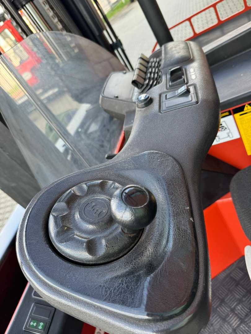 Used Forklift BT BT FRE270 / Like new / Baterry 80 % / Only 3500 hours Keturių krypčių krautuvas (Image 12) Used Forklift BT BT FRE270 / Like new / Baterry 80 % / Only 3500 hours Keturių krypčių krautuvas (Image 12)