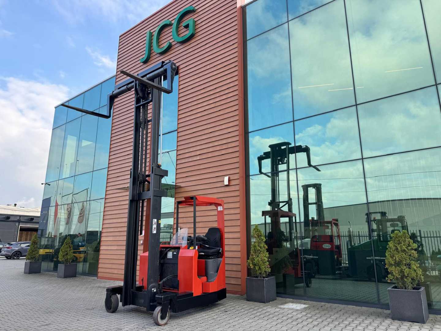 Used Forklift Combilift BT FRE270 / Only 3500 hours / Baterry 80 % / Only 3500 hours Keturių krypčių krautuvas (Image 20) Used Forklift Combilift BT FRE270 / Only 3500 hours / Baterry 80 % / Only 3500 hours Keturių krypčių krautuvas (Image 20)