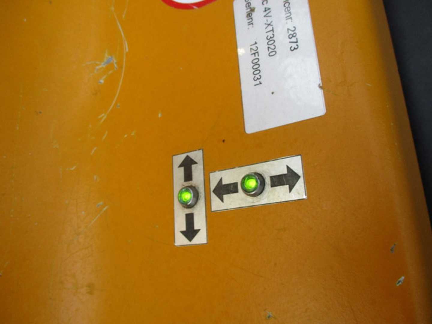 Used Forklift FAC 4V-XT3020 Keturių krypčių krautuvas (Image 5)