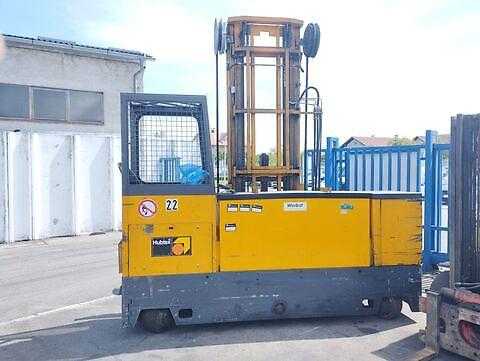 Used Forklift Hubtex VD25 Keturių krypčių krautuvas (Image 4) Used Forklift Hubtex VD25 Keturių krypčių krautuvas (Image 4)