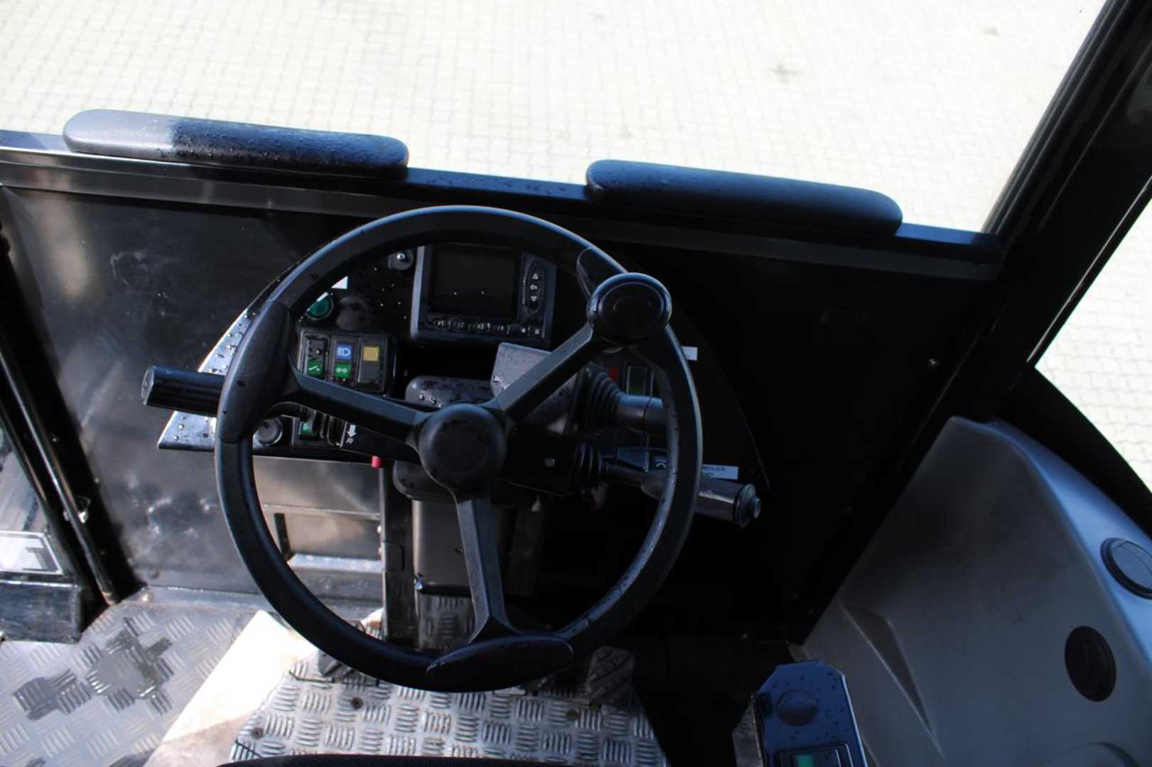 Used Forklift Other RM255 4X4 Kiti (Image 4) Used Forklift Other RM255 4X4 Kiti (Image 4)