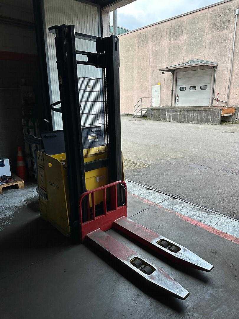 Used Forklift Hyster S 1.5S Kiti (Image 5) Used Forklift Hyster S 1.5S Kiti (Image 5)