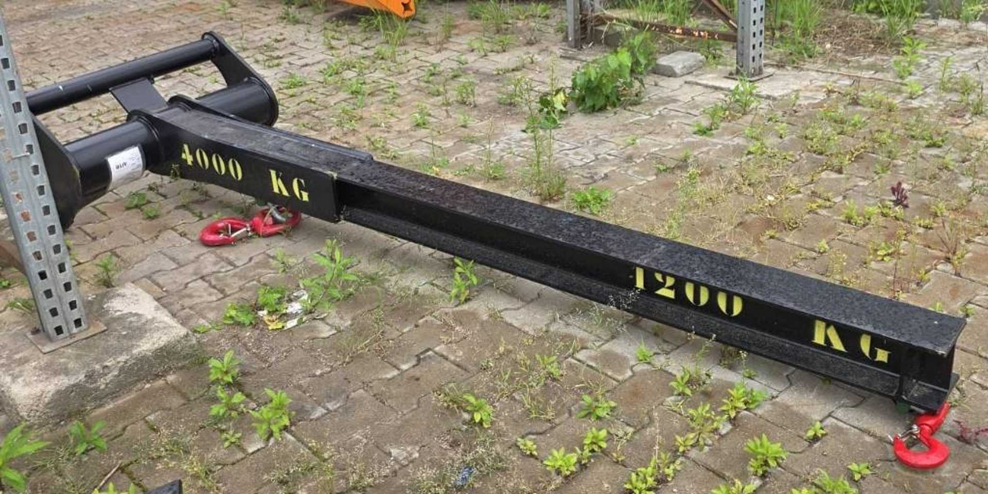 Used Forklift Manitou P 4000 - jib with 2 hooks Kiti (Image 2) Used Forklift Manitou P 4000 - jib with 2 hooks Kiti (Image 2)