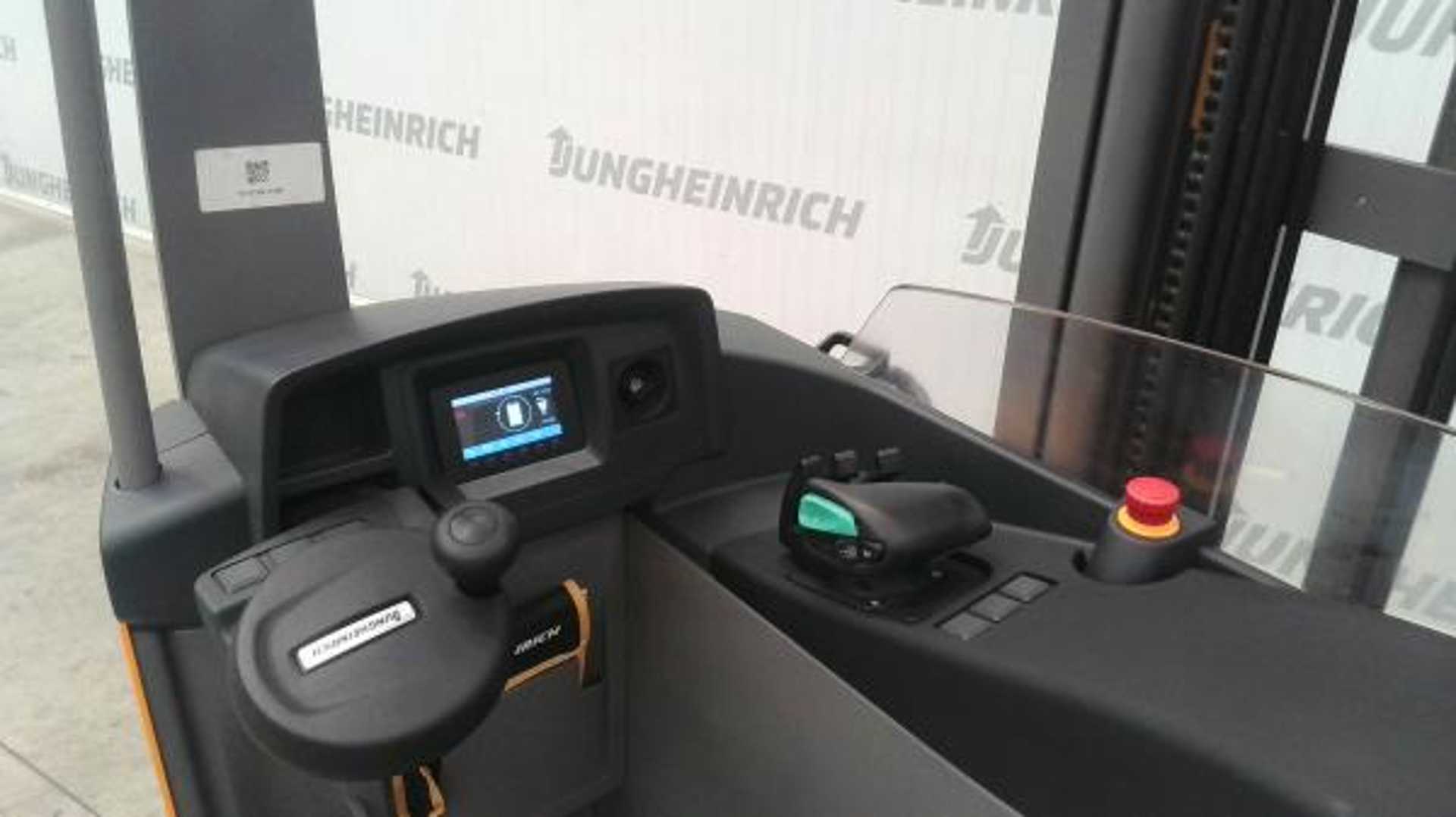 Used Forklift Jungheinrich ETV 214 SP GE 115-842 DZ Krautuvas su stumiamu stiebu (Image 3) Used Forklift Jungheinrich ETV 214 SP GE 115-842 DZ Krautuvas su stumiamu stiebu (Image 3)