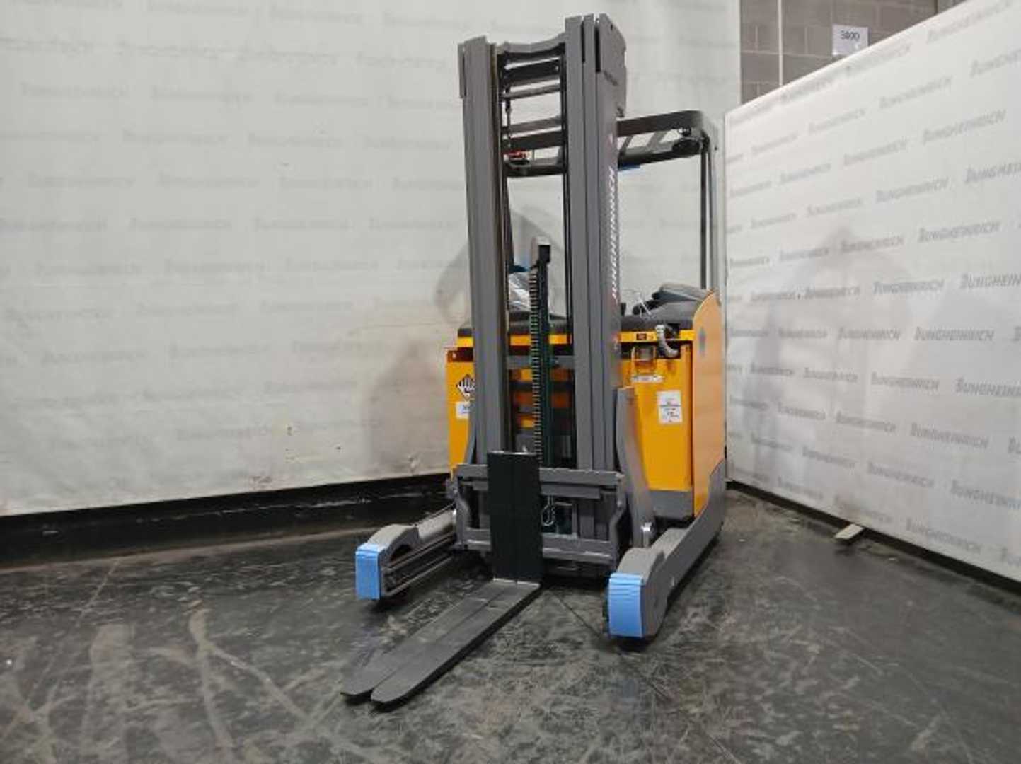 Used Forklift Jungheinrich ETV 214 Li MP L GE 115 590 DZ Krautuvas su stumiamu stiebu (Image 2)