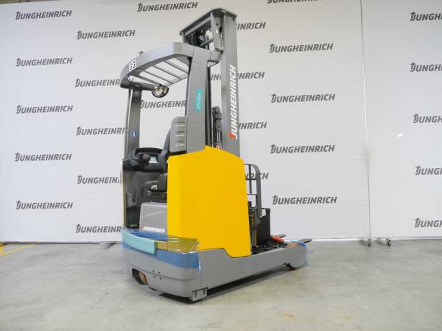 Used Forklift Jungheinrich ETV 214 680DZ Krautuvas su stumiamu stiebu (Image 2) Used Forklift Jungheinrich ETV 214 680DZ Krautuvas su stumiamu stiebu (Image 2)