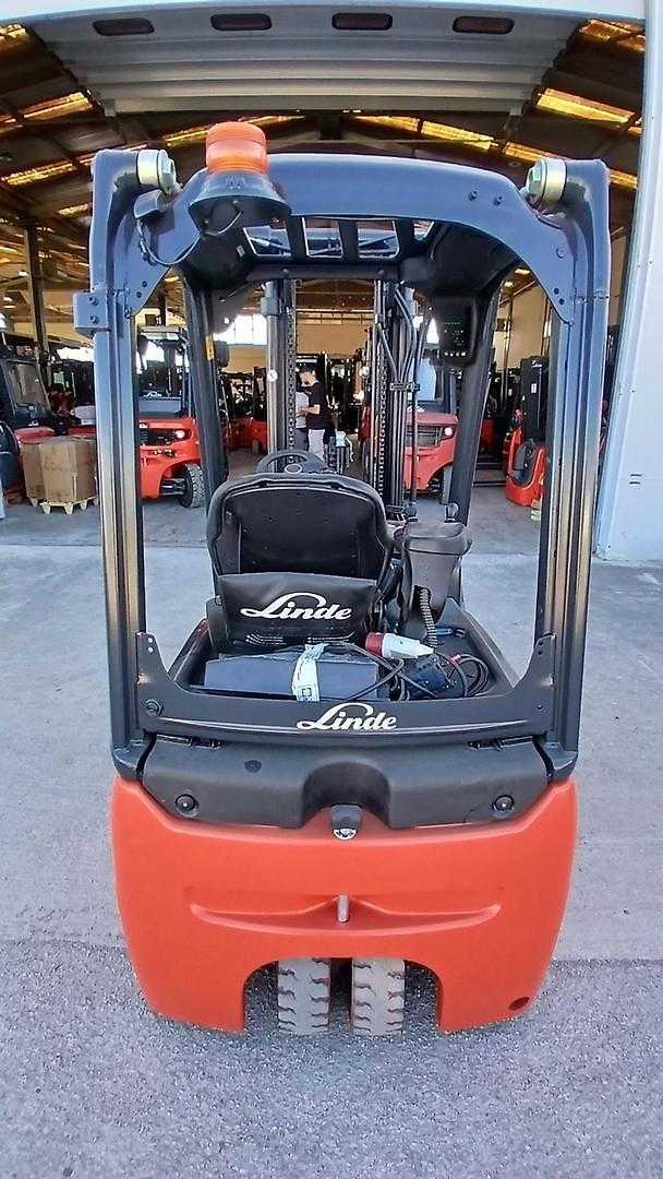 Used Forklift Linde E16C-02 Krautuvas su stumiamu stiebu (Image 5) Used Forklift Linde E16C-02 Krautuvas su stumiamu stiebu (Image 5)