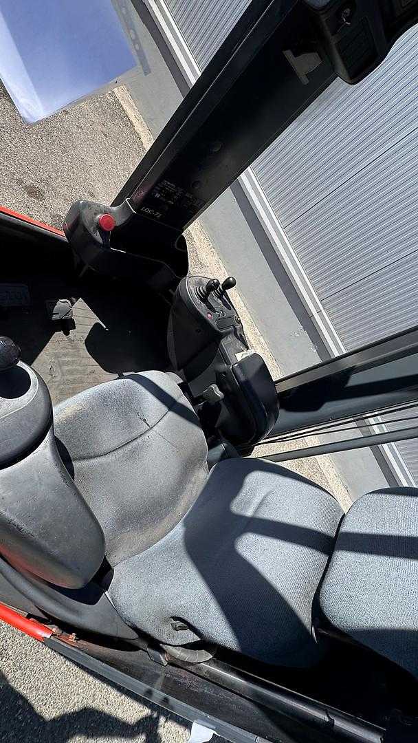 Used Forklift Linde R17X Krautuvas su stumiamu stiebu (Image 5) Used Forklift Linde R17X Krautuvas su stumiamu stiebu (Image 5)