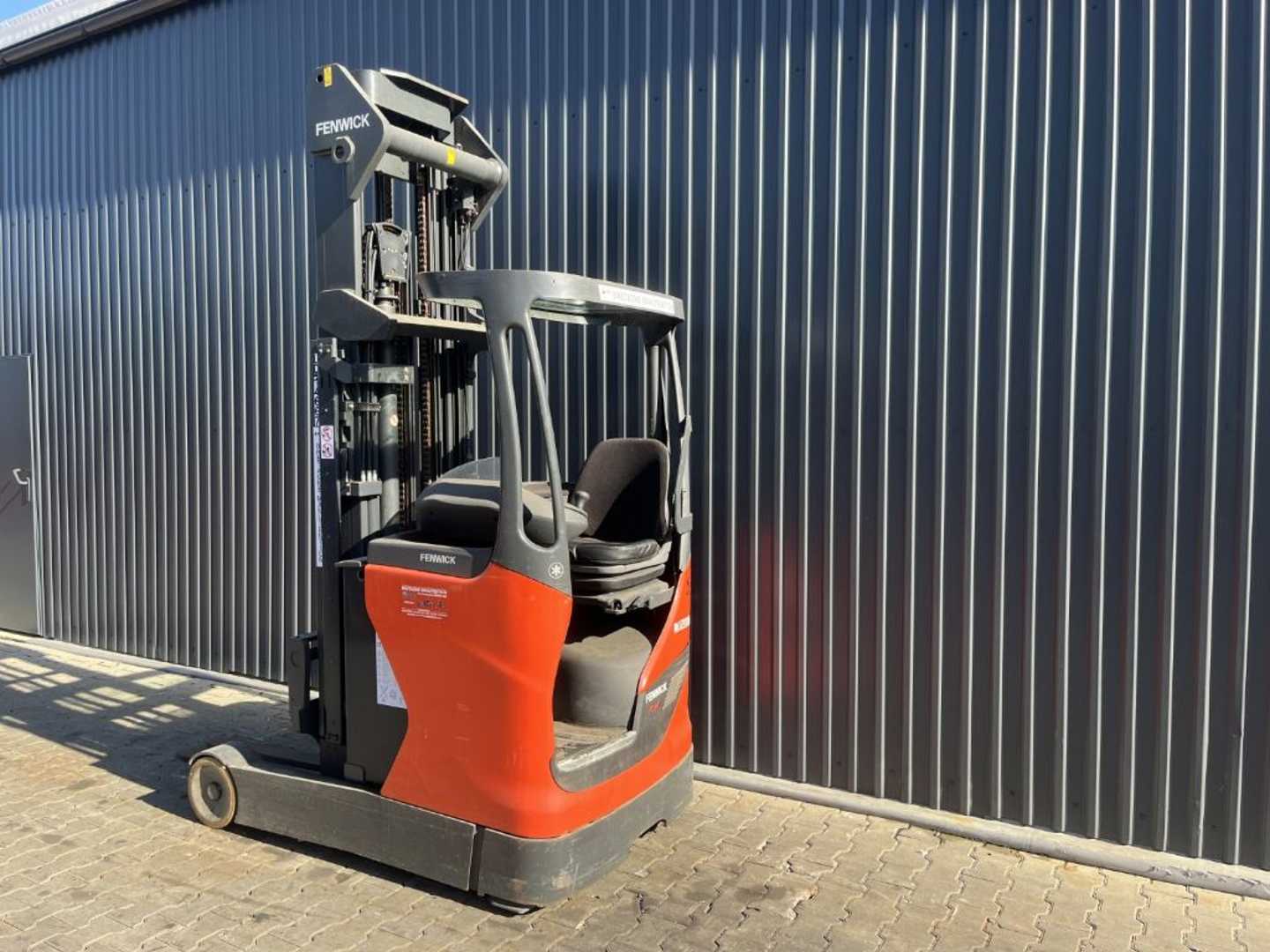 Used Forklift Linde R14SN-01 Krautuvas su stumiamu stiebu (Image 3)