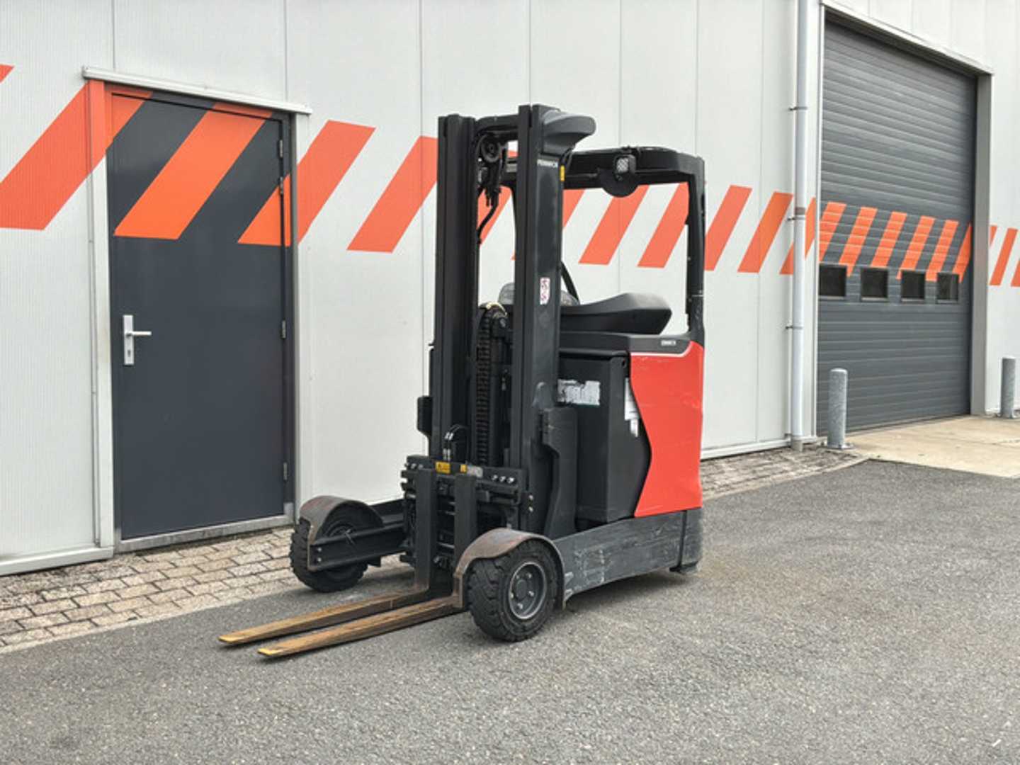 Used Forklift Linde R14G-01 Krautuvas su stumiamu stiebu (Image 1)