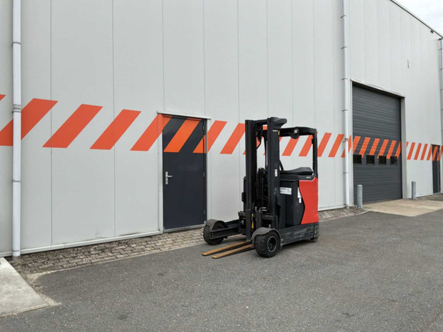 Used Forklift Linde R20G-01 Krautuvas su stumiamu stiebu (Image 5)