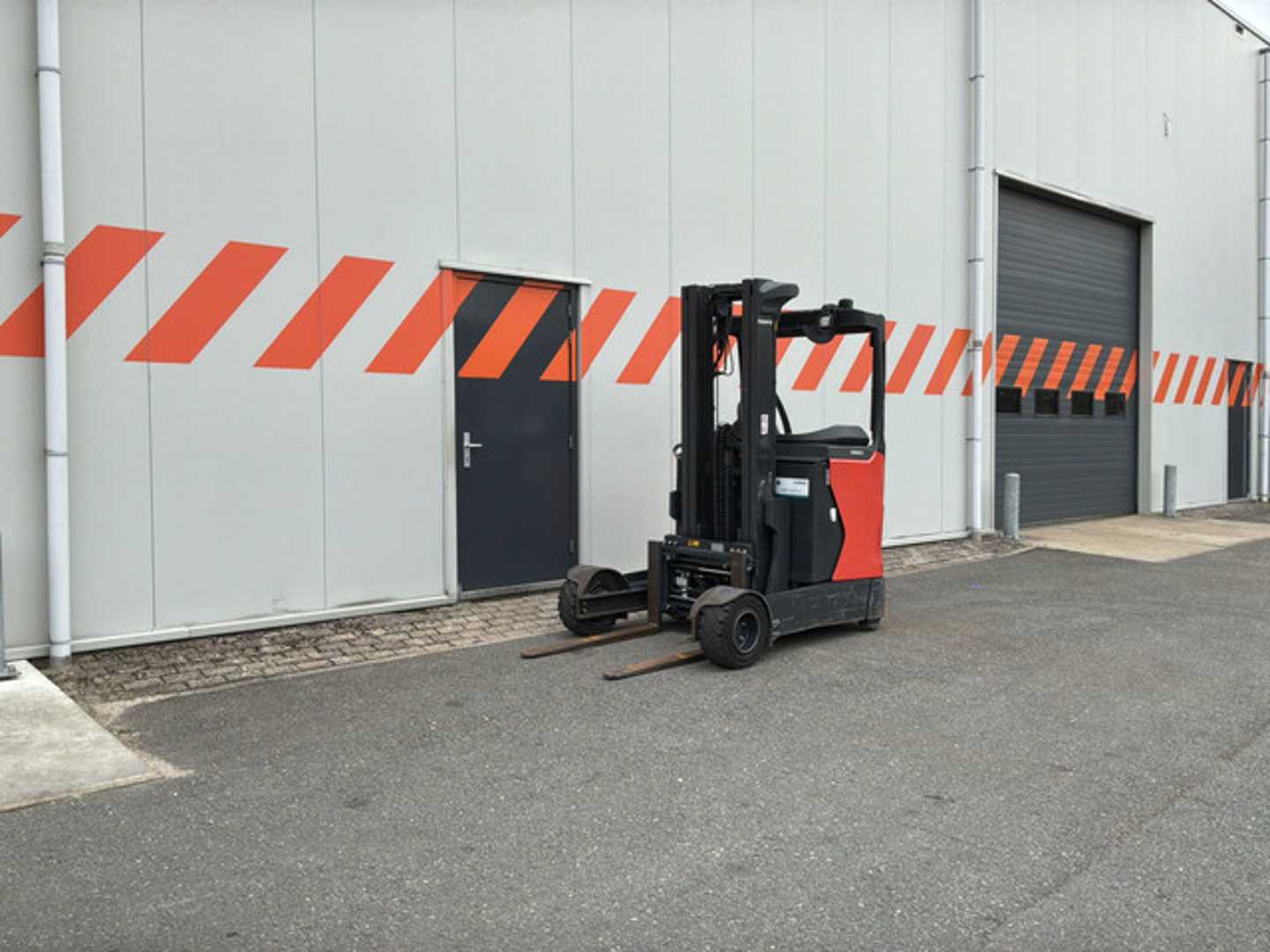 Used Forklift Linde R20G-01 Krautuvas su stumiamu stiebu (Image 5)
