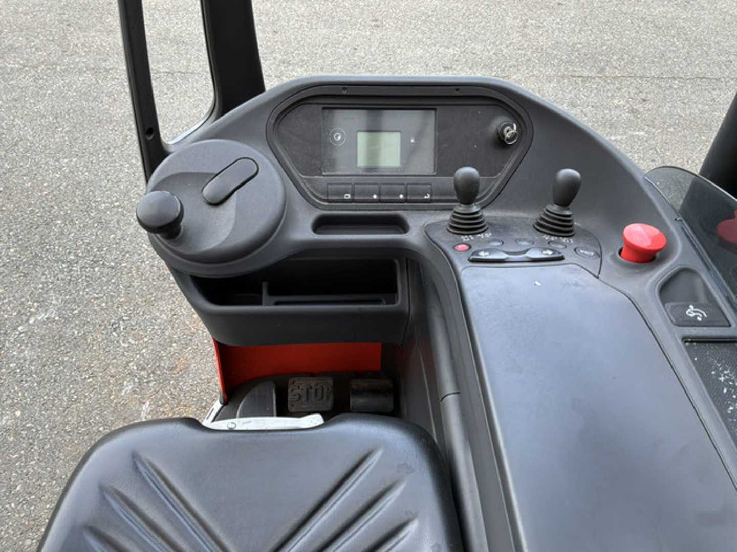 Used Forklift Linde R12B-01 Krautuvas su stumiamu stiebu (Image 3)