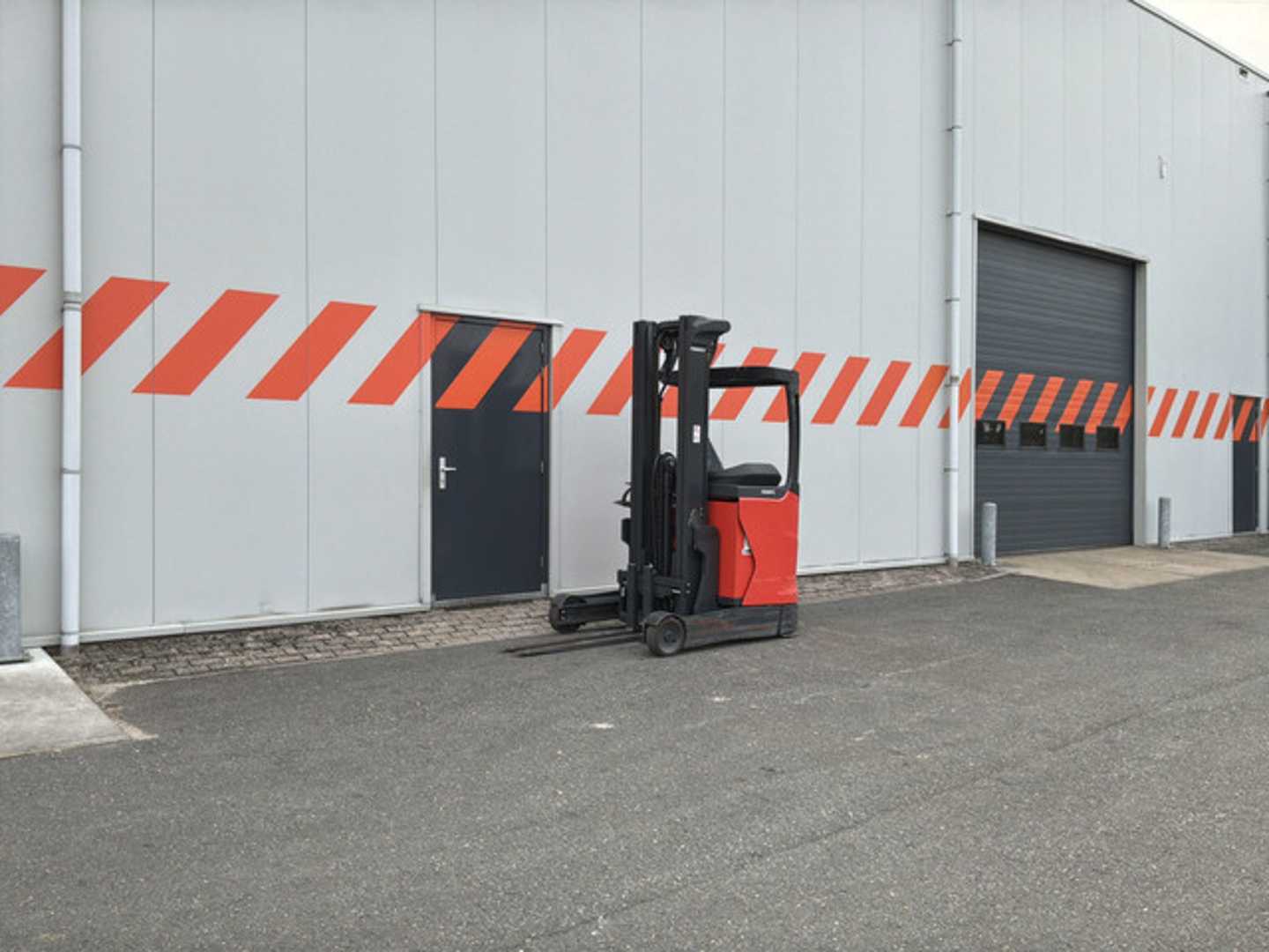 Used Forklift Linde R12B-01 Krautuvas su stumiamu stiebu (Image 5)