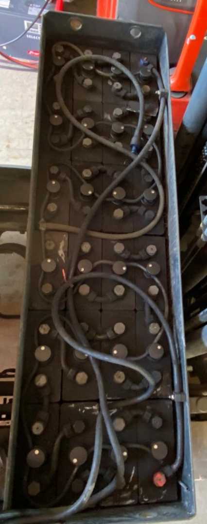 Used Forklift Linde R14G-01 Krautuvas su stumiamu stiebu (Image 7) Used Forklift Linde R14G-01 Krautuvas su stumiamu stiebu (Image 7)