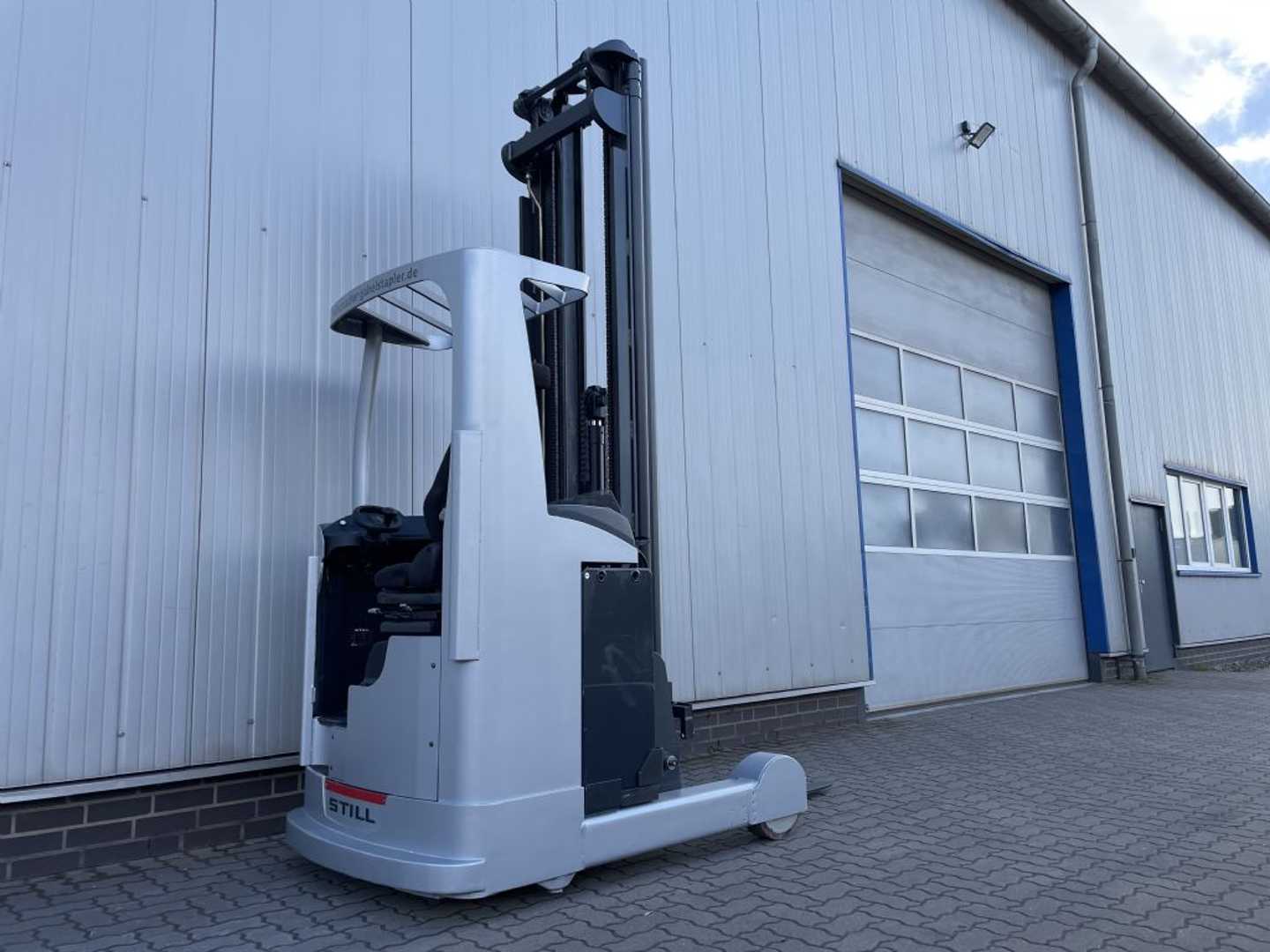 Used Forklift STILL FM-X14 | Battery 80% | Triplex 8.600mm Krautuvas su stumiamu stiebu (Image 4) Used Forklift STILL FM-X14 | Battery 80% | Triplex 8.600mm Krautuvas su stumiamu stiebu (Image 4)