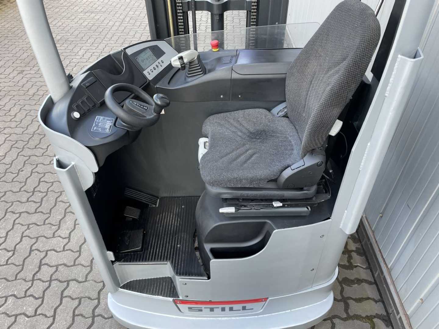 Used Forklift STILL FM-X14 | Battery 80% | Triplex 8.600mm Krautuvas su stumiamu stiebu (Image 9) Used Forklift STILL FM-X14 | Battery 80% | Triplex 8.600mm Krautuvas su stumiamu stiebu (Image 9)