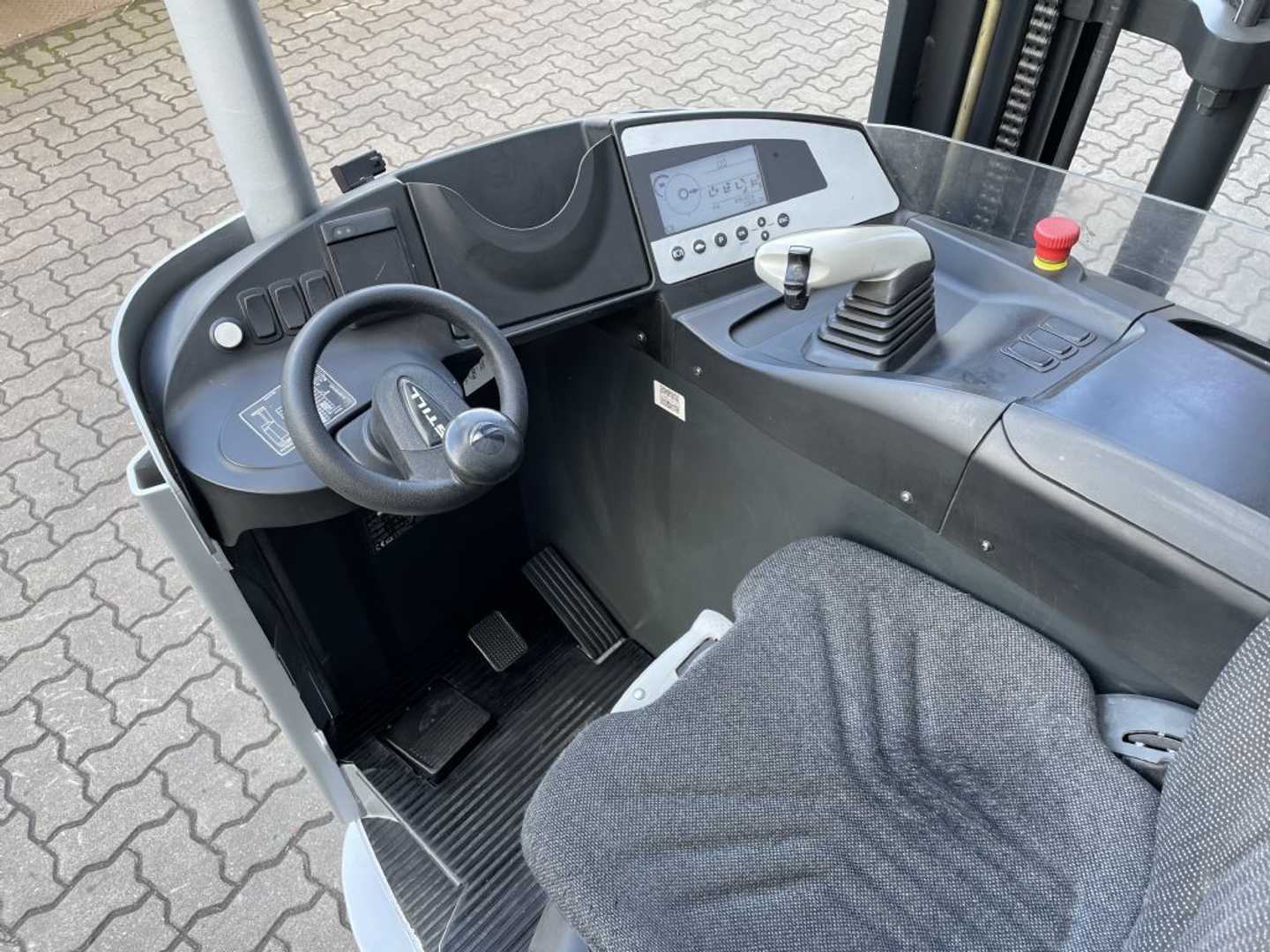 Used Forklift STILL FM-X14 | Battery 80% | Triplex 8.600mm Krautuvas su stumiamu stiebu (Image 10) Used Forklift STILL FM-X14 | Battery 80% | Triplex 8.600mm Krautuvas su stumiamu stiebu (Image 10)