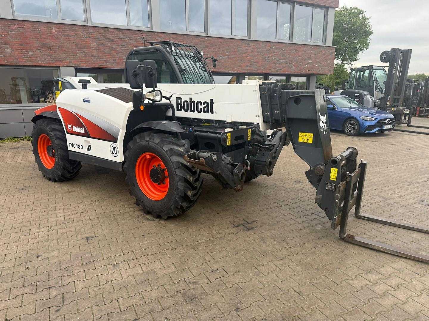 Used Forklift Bobcat T 40.180 Krautuvas su teleskopine svirtimi (Image 3)