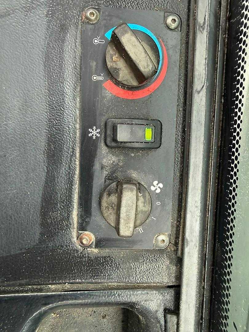 Used Forklift Bobcat T 40.180 Krautuvas su teleskopine svirtimi (Image 11)