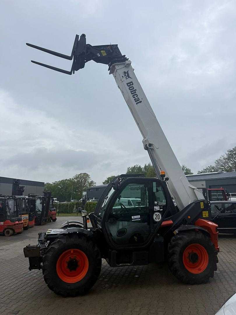 Used Forklift Bobcat T 40.180 Krautuvas su teleskopine svirtimi (Image 13)