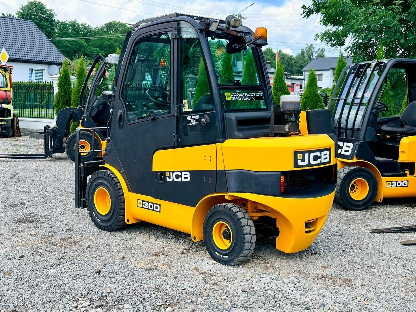 Used Forklift JCB Teletruk TLT30D Krautuvas su teleskopine svirtimi (Image 4)