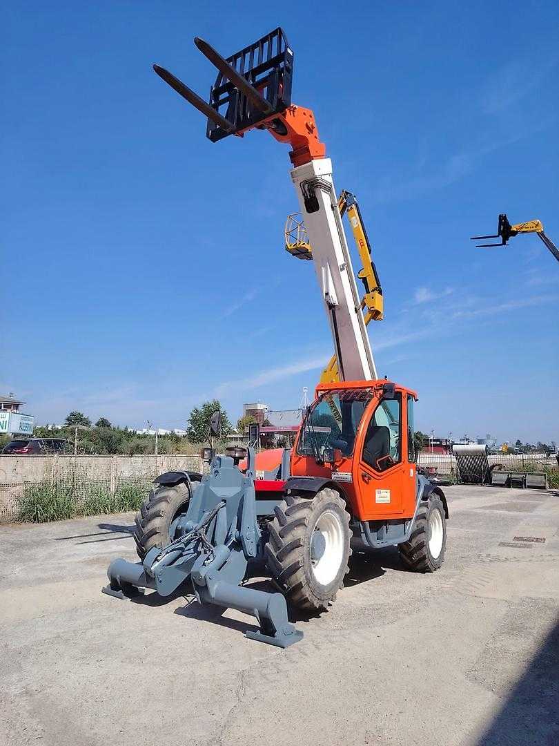 Used Forklift JLG 4013 Krautuvas su teleskopine svirtimi (Image 6) Used Forklift JLG 4013 Krautuvas su teleskopine svirtimi (Image 6)
