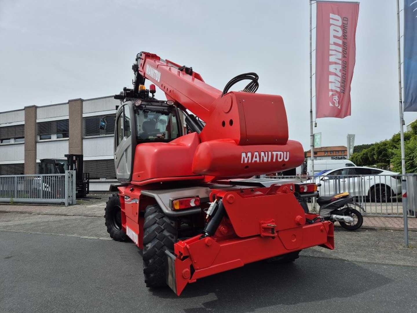 Used Forklift Manitou MRT 2150 Privilege Tüv S2 Krautuvas su teleskopine svirtimi (Image 4) Used Forklift Manitou MRT 2150 Privilege Tüv S2 Krautuvas su teleskopine svirtimi (Image 4)