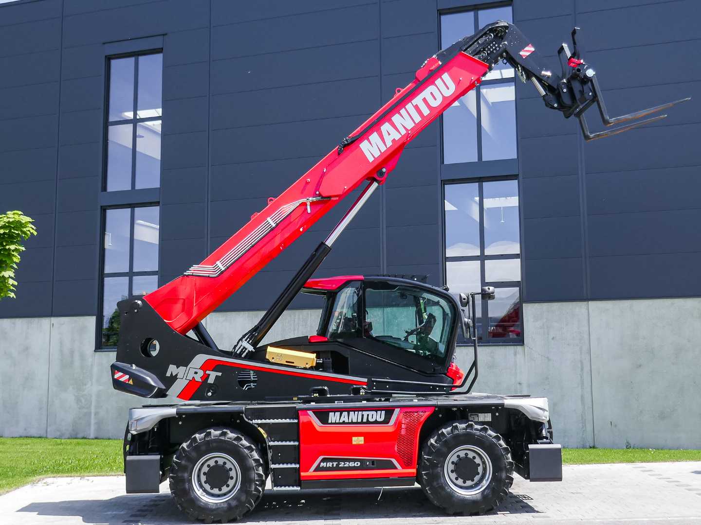 Used Forklift Manitou MRT 2260 Krautuvas su teleskopine svirtimi (Image 5)