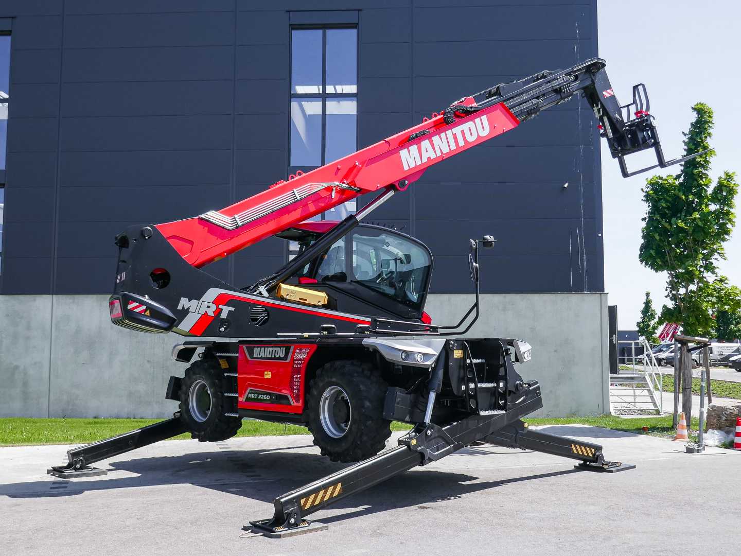 Used Forklift Manitou MRT 2260 Krautuvas su teleskopine svirtimi (Image 8)