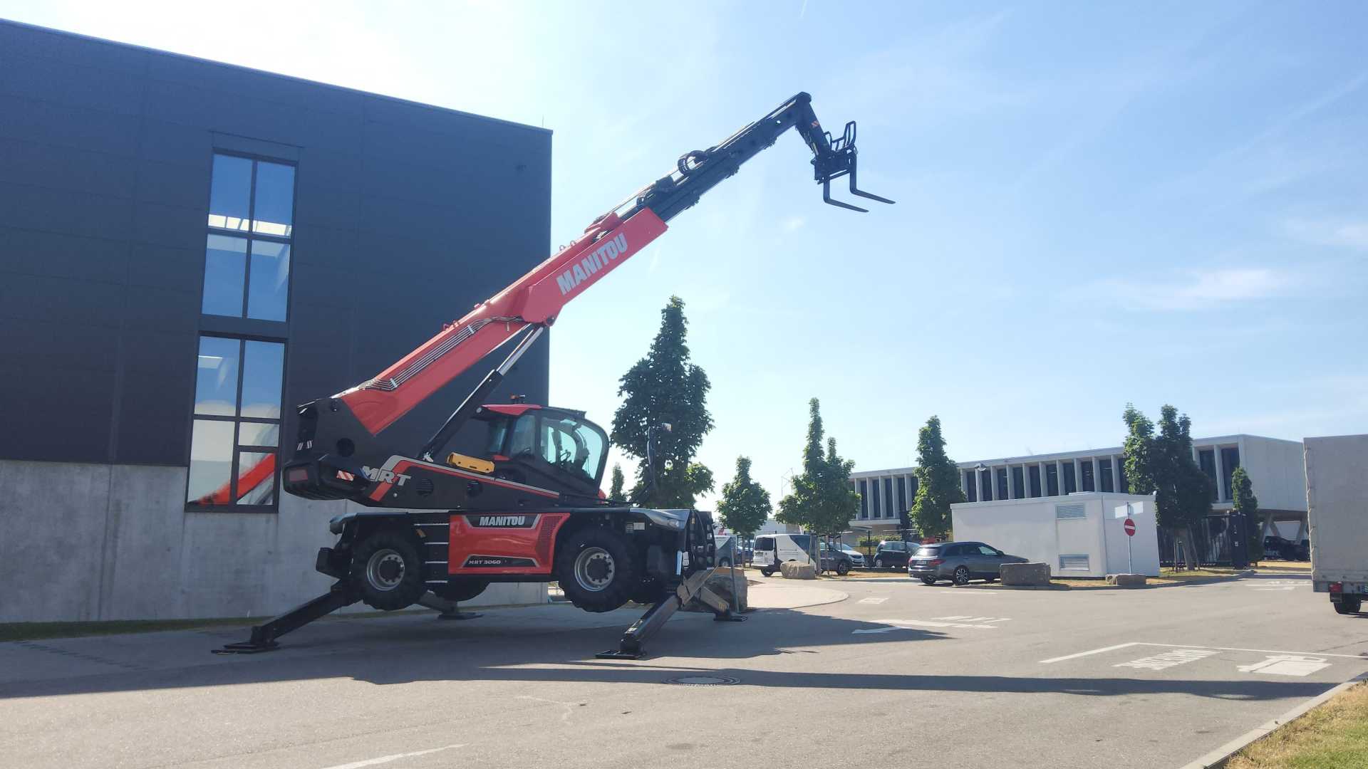 Used Forklift Manitou MRT 3060 Krautuvas su teleskopine svirtimi (Image 6) Used Forklift Manitou MRT 3060 Krautuvas su teleskopine svirtimi (Image 6)
