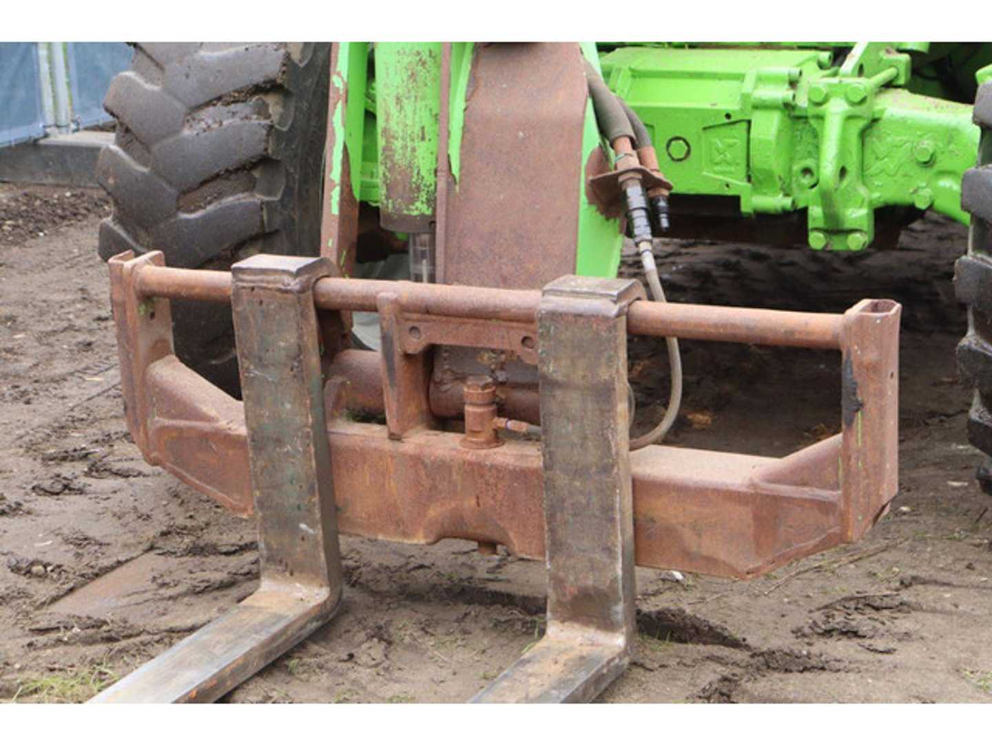Used Forklift Merlo P32.6PLUS Krautuvas su teleskopine svirtimi (Image 10) Used Forklift Merlo P32.6PLUS Krautuvas su teleskopine svirtimi (Image 10)