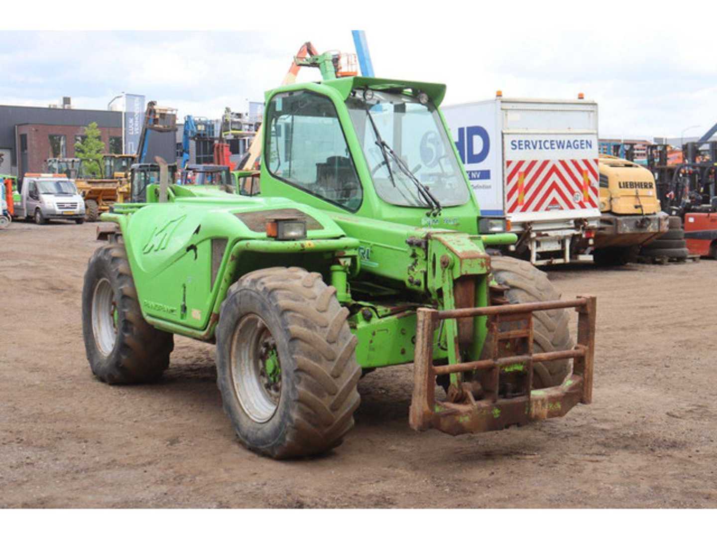 Used Forklift Merlo P41.7 Panoramic Krautuvas su teleskopine svirtimi (Image 7) Used Forklift Merlo P41.7 Panoramic Krautuvas su teleskopine svirtimi (Image 7)