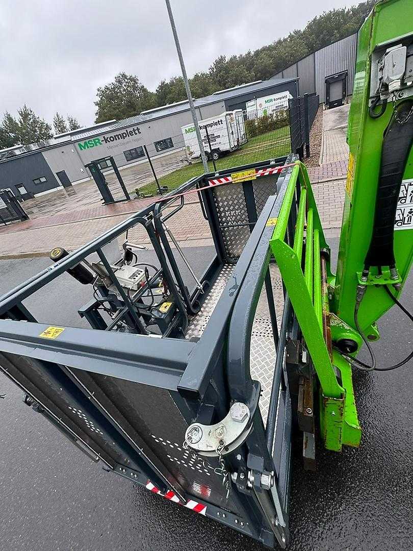 Used Forklift Merlo Roto 40.16 - 2019er - Viel Zubehör Krautuvas su teleskopine svirtimi (Image 16) Used Forklift Merlo Roto 40.16 - 2019er - Viel Zubehör Krautuvas su teleskopine svirtimi (Image 16)
