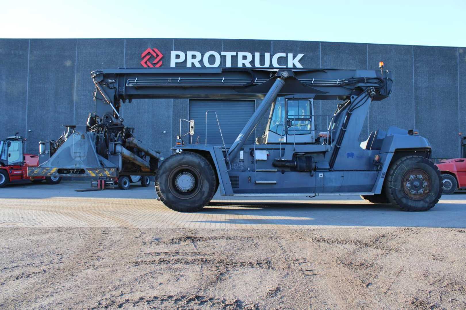 Used Forklift Kalmar DRF450-70S5X Pakeliamas krautuvas (Image 1) Used Forklift Kalmar DRF450-70S5X Pakeliamas krautuvas (Image 1)