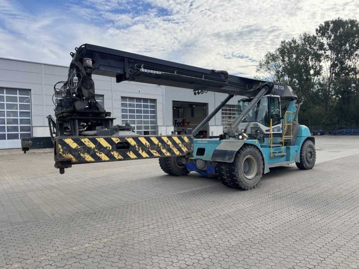 Used Forklift SMV 108TC6 Pakeliamas krautuvas (Image 4)