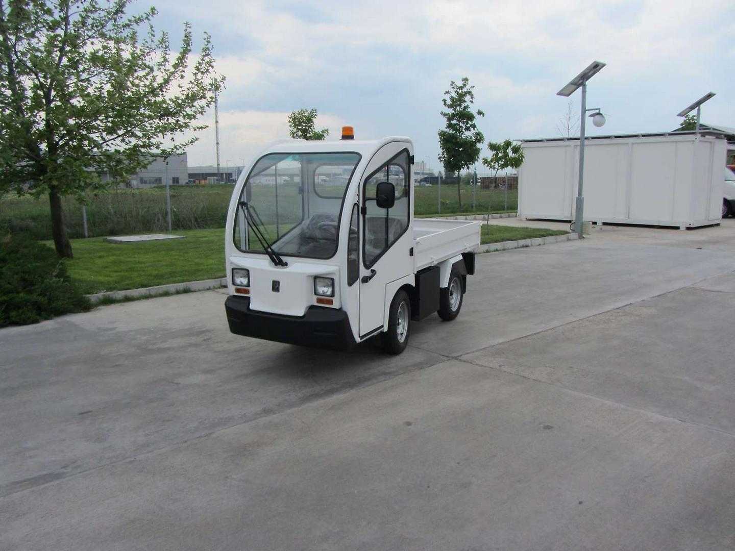 Used Forklift Other Goupil Vežimėlis su sėdyne vairuotojui (Image 2) Used Forklift Other Goupil Vežimėlis su sėdyne vairuotojui (Image 2)