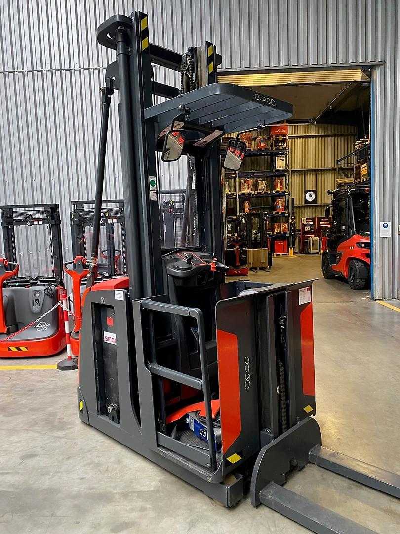 Used Forklift Linde V10 Vidutinio kėlimo krautuvas (2,5–6 m) (Image 2) Used Forklift Linde V10 Vidutinio kėlimo krautuvas (2,5–6 m) (Image 2)