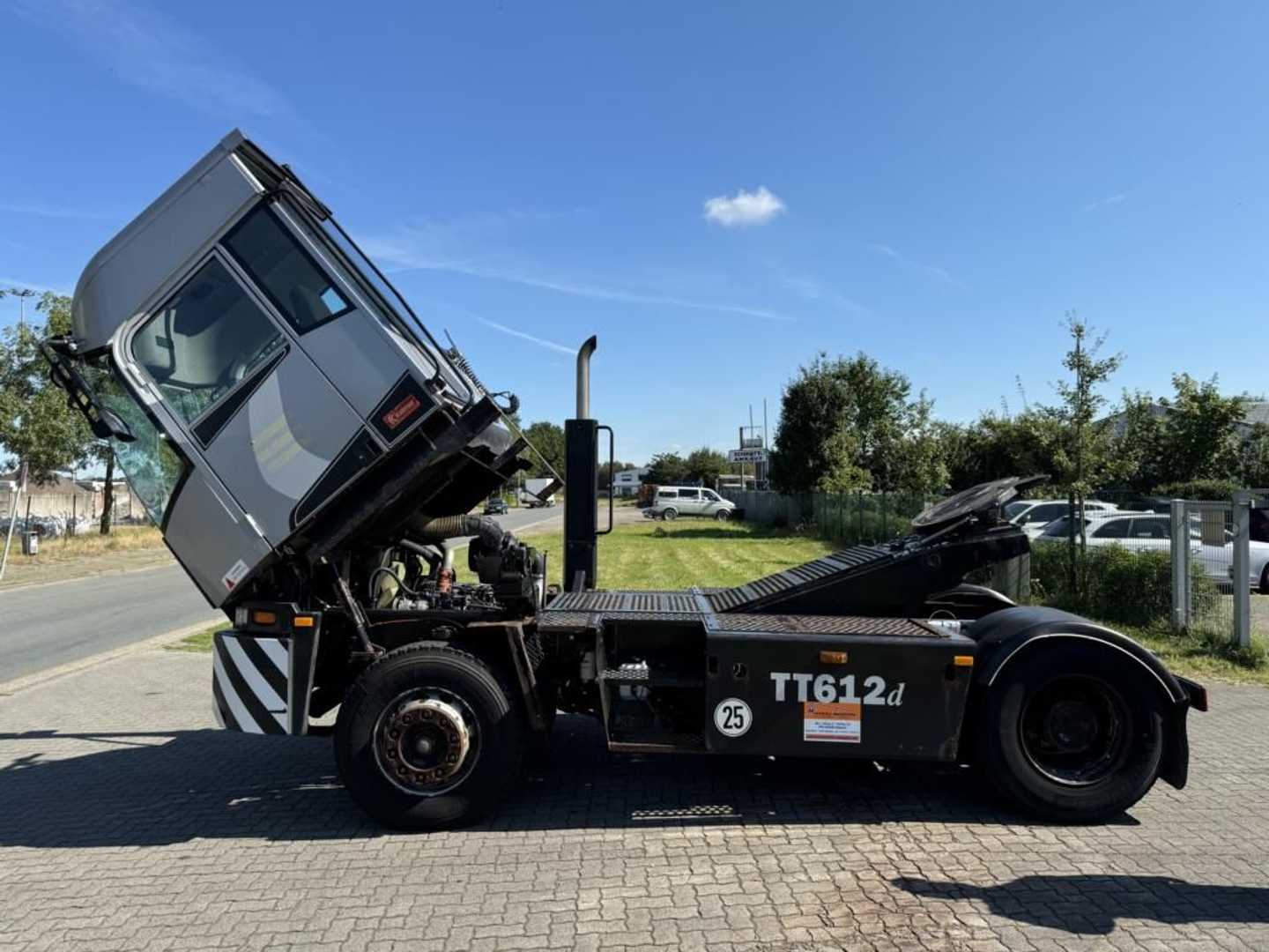 Used Forklift Kalmar TT612D Vilkikas (Image 8)
