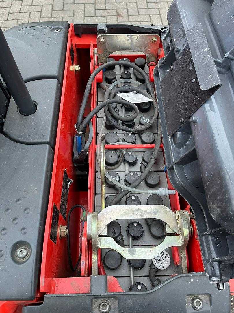 Used Forklift Linde P 30 Vilkikas (Image 7) Used Forklift Linde P 30 Vilkikas (Image 7)